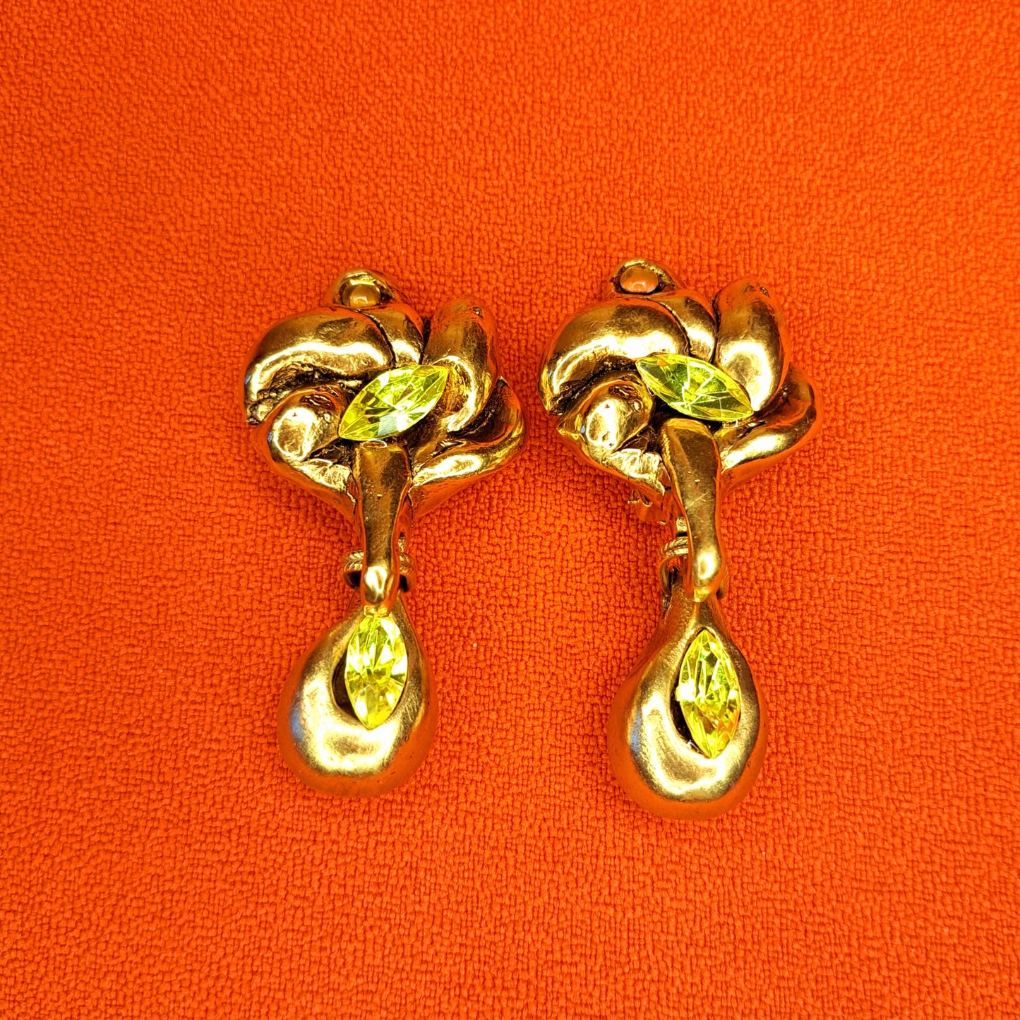 Vintage clips pendants ornés de pierres en verre vert