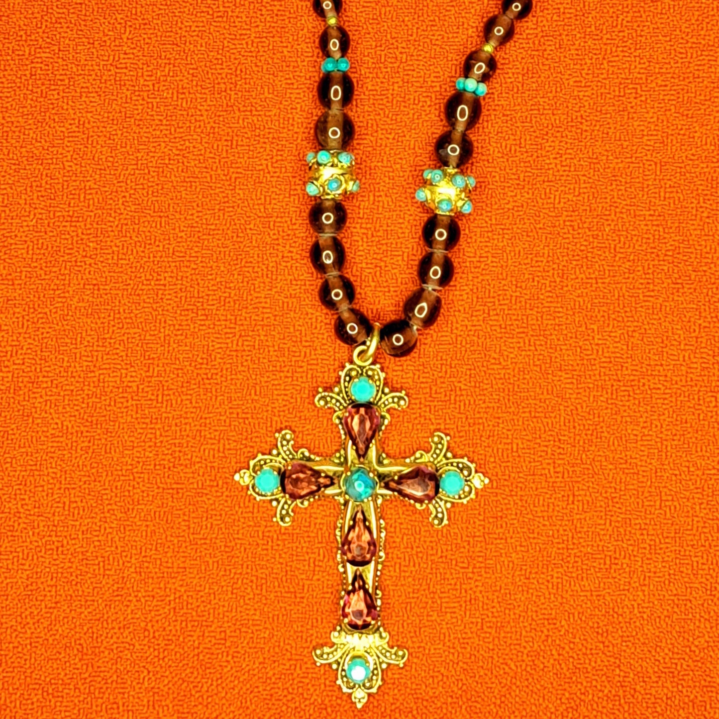 Vintage Collier par Zoé Coste (Créatrice de Réminiscence) Pendentif Croix Ornée