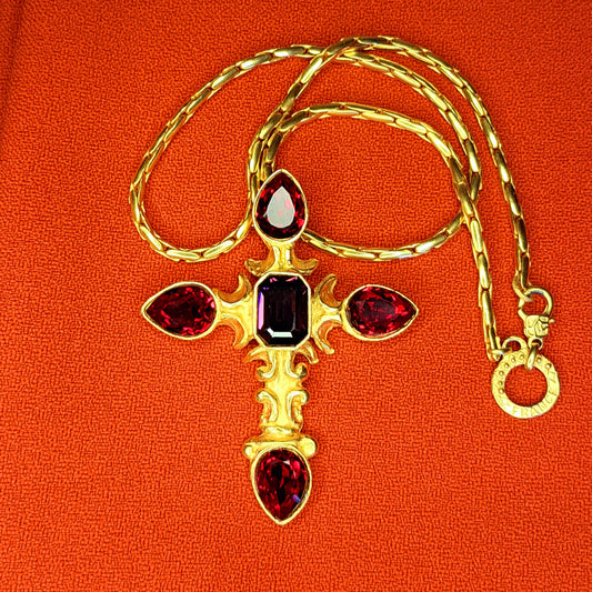 Vintage  Collier Marie Victoire Kamer avec pendentif croix